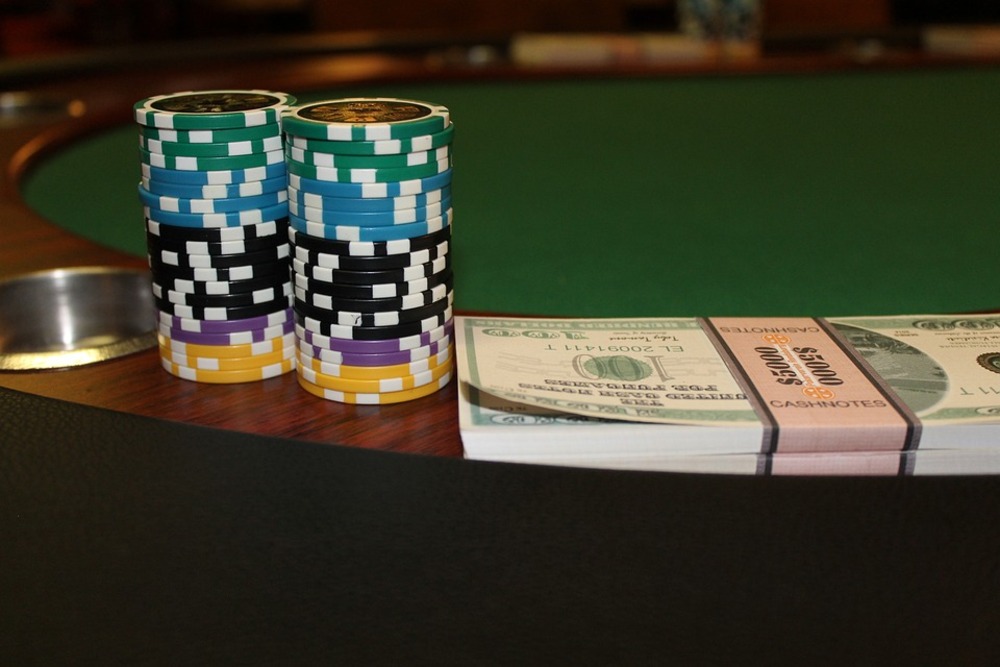 Live Casino vs RNG Games: Which Offers Better Odds for Players?
